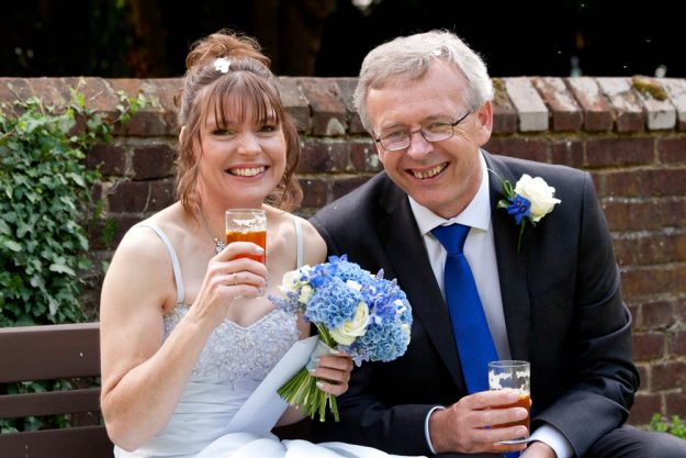 Kent_wedding_Photography_Howfield_Manor_Hotel_Canterbury_LSImages